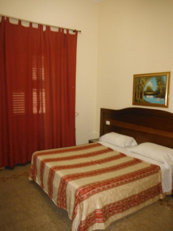 Fanti Rooms Рим Номер фото